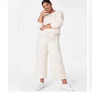 Spanx AirEssentials Crop Wide Leg Pants Oatmeal (also selling matching hoodie)
